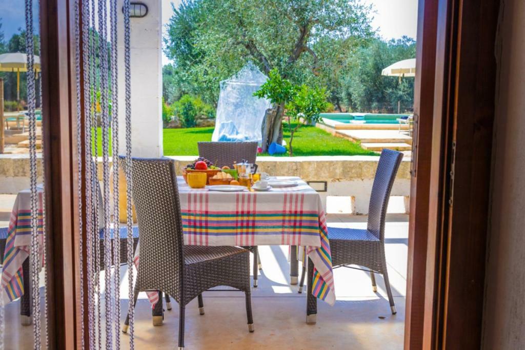 Villa Franchino Остуни Экстерьер фото